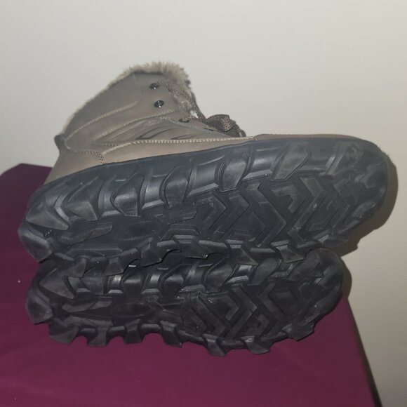 Men Sport Winter Boots Excellent Condition Faux Fur Lining Size 12/EU 45 - Picture 8 of 8